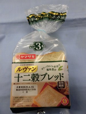十二穀ブレッド（３）