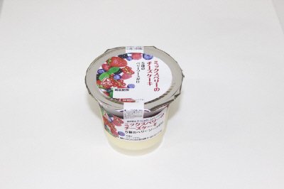ミックスベリーのチーズケーキ