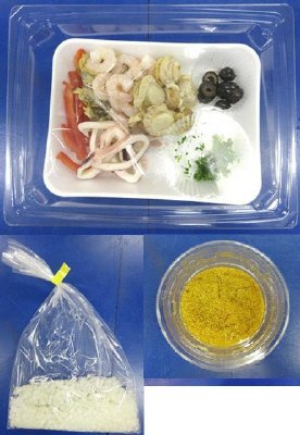 ４種魚介のパエリア（ほたて・いか・えび・あさり）