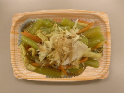 ふきと油揚げの煮物