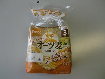 オーツ麦入り食パン３枚入