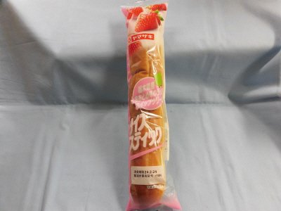 ナイススティック（栃木県産とちおとめ苺のジャム＆ホイップクリーム）
