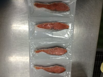 三陸育ちの塩銀鮭切身（甘口）