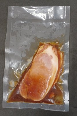 新潟県産豚ロースかんずり入り照焼き