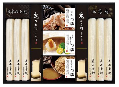 三種のつゆで味わう老舗の三涼麺