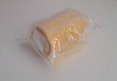 はちみつロールケーキ