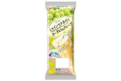 シャインマスカットとヨーグルトのクレープ