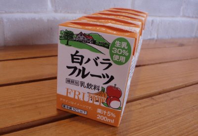 白バラフルーツ