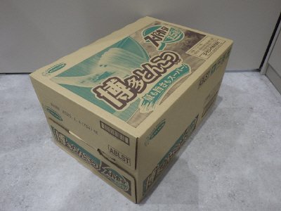 スーパーカップ１．５倍　とんこつラーメン