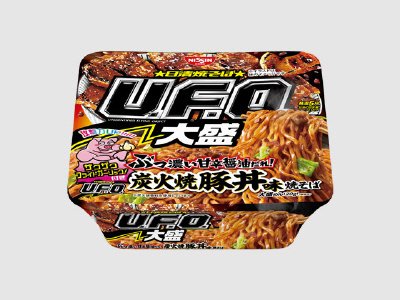日清焼そばＵ．Ｆ．Ｏ．大盛　甘辛醤油だれ　炭火焼豚丼味