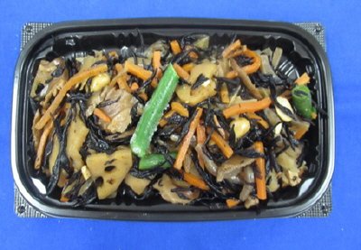 一番だしで炊いた具だくさんひじき煮