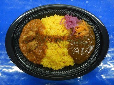 (CD）バターチキンと欧風の2種盛りカレー