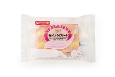 苺のストライプケーキ