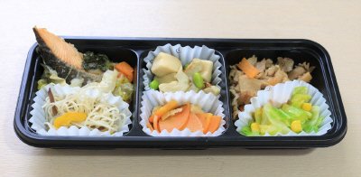 鮭の湯葉あんかけ・牛肉ときのこの炒め物