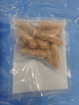 国産豚肉で作ったあら挽き生ウインナー（レモン＆パセリ）