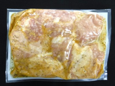 若鶏モモ肉のにんにく黒胡椒焼き