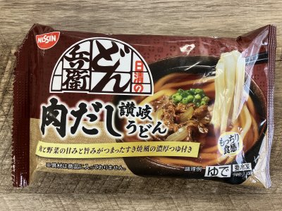 日清のどん兵衛　肉だし讃岐うどん