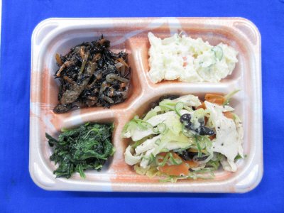 恵那どり黒胡椒のおかずセット