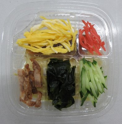 ミニ冷し中華　麺15％増量（盛夏スープ）