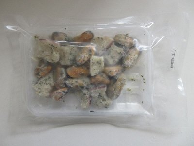 たことムール貝のバジルソース