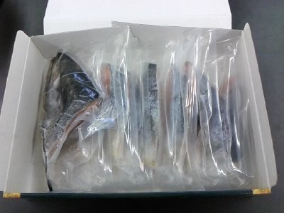 塩時鮭姿切身(半身)