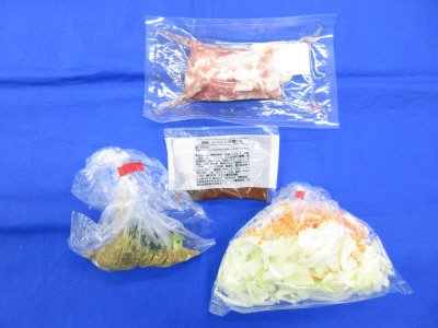 産直豚肉とキャベツの胡麻味噌炒め