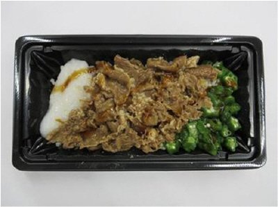 麦とろ牛めし