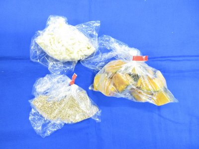 かぼちゃとチーズのごま団子