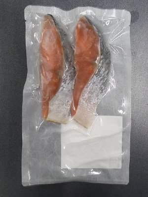 北海道産 塩紅鮭切身（中辛口）