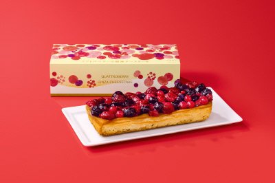 クワトロベリーの銀座チーズケーキ