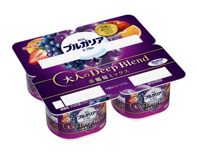 明治ブルガリアヨーグルト大人のDeepBlend赤葡萄ミックス