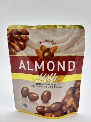 アーモンドミルク