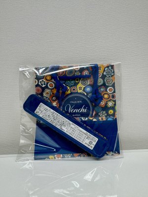 ムリーニ　ペンケース缶
