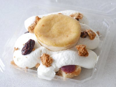 はしっこチーズケーキトライフル