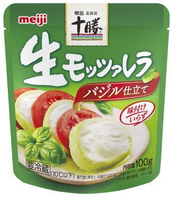 明治北海道十勝生モッツァレラバジル仕立て