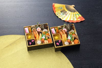 一ツ葉フーズおせち舞妓（２０２５年）