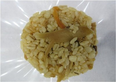 丸いなり（鶏五目）