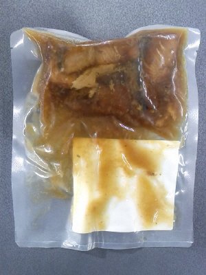 骨取り北海道産ぶりの煮付け