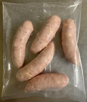 鹿児島県産あらびきフランク（チーズ）