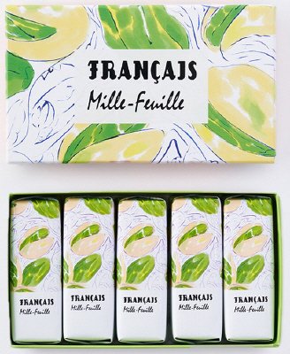 果実をたのしむミルフィユ　ピスタチオ