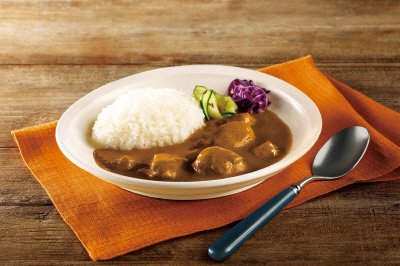 東京ばな奈カレー　パティシエ仕込み バナナとバターのチキンカレー
