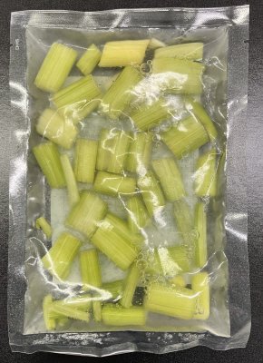 山形県産セロリの浅漬