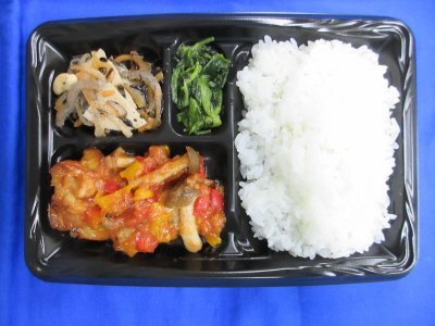 管理栄養士監修チキントマト和え弁当