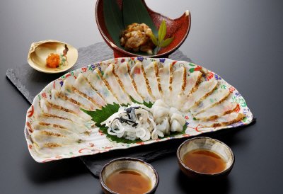 まふく炙り刺身・とらふく漬け