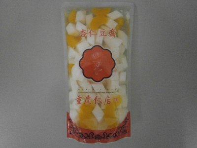 重慶飯店　杏仁豆腐