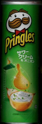 プリングルズ＜サワークリーム＆オニオン＞