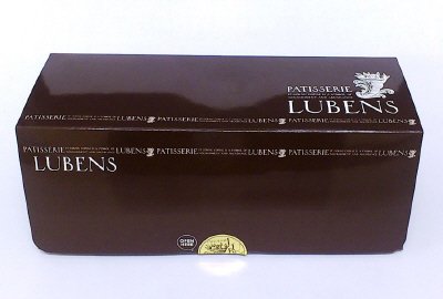 PATISSERIE LUBENSビスキュイロールケーキ　苺