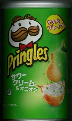 プリングルズ＜サワークリーム＆オニオン＞