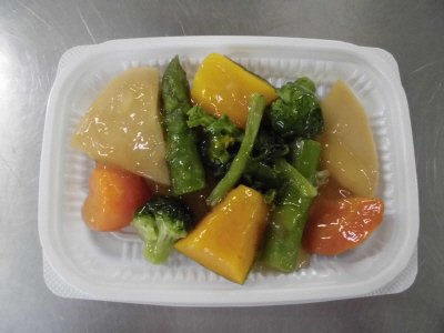 緑黄色野菜の炊き合わせ