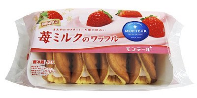 苺ミルクのワッフル